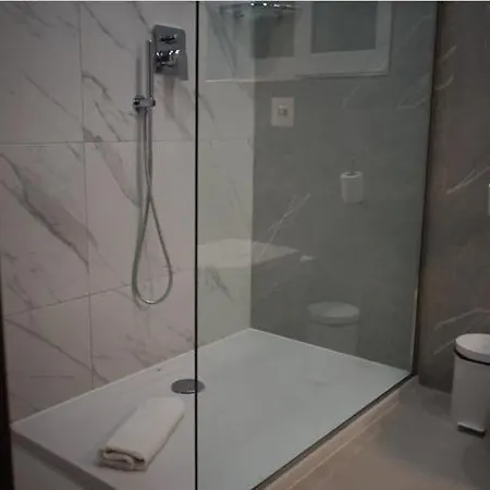 Golden Bay Sea View Appartement *
