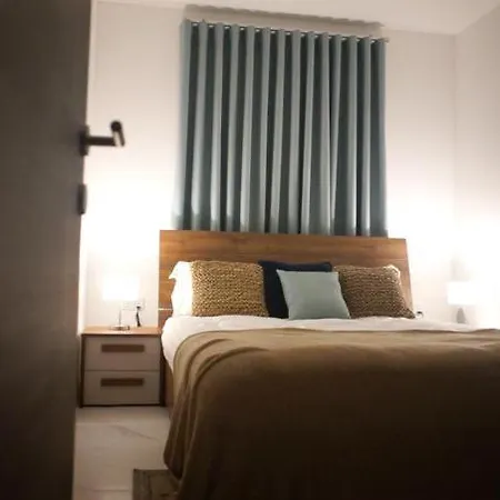 Golden Bay Sea View Appartement